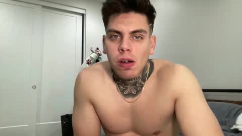 Snapshot of johnafterdark chatting on December 2024 08:15:01 PM JAXX online show from December 2024 08:15:01 PM