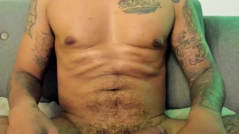 John carrie    Independent  Help me reach my goal 100 likes and 10000 followers  online show from January 2025 02:11:02 AM