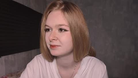 SofiaOweenss online show from April 2026 07:20:01 AM