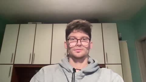 Snapshot of johnny__wood chatting on January 2025 01:35:01 PM Johnny online show from January 2025 01:35:01 PM