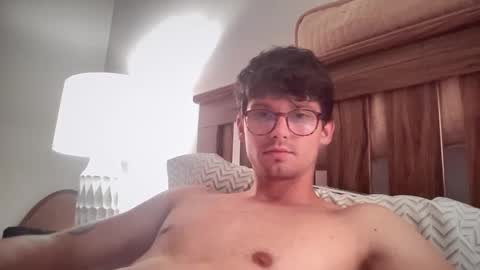 Snapshot of johnny__wood chatting on October 2025 03:01:02 AM Johnny online show from October 2025 03:01:02 AM