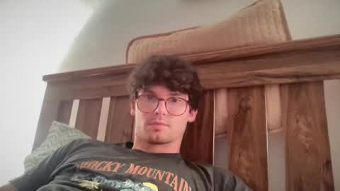 Snapshot of johnny__wood chatting on November 2025 06:58:01 AM Johnny online show from November 2025 06:58:01 AM