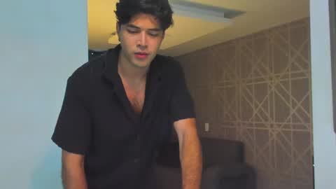 johnny_bravo777 online show from February 2025 11:49:01 AM