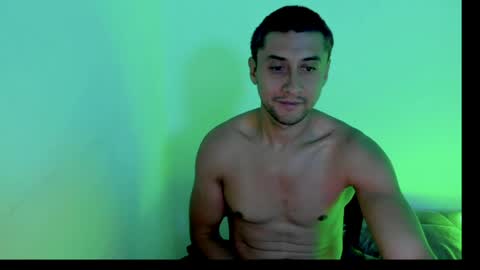 Snapshot of johnny_seens1 chatting on December 2024 03:24:01 AM Johnny online show from December 2024 03:24:01 AM