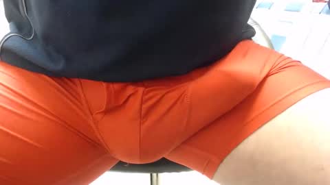 Snapshot of johnny_soles chatting on December 2025 06:48:02 PM Johnny S online show from December 2025 06:48:02 PM