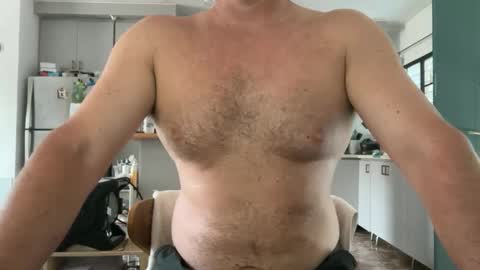 Johnny Blue Eyes online show from October 2025 11:53:02 AM