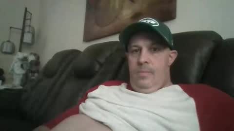 Snapshot of johnnycb7 chatting on January 2025 07:28:01 PM johnnycb7 online show from January 2025 07:28:01 PM