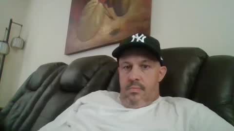 Snapshot of johnnycb7 chatting on September 2025 05:40:02 PM johnnycb7 online show from September 2025 05:40:02 PM