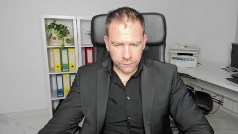 johnnydough82 online show from December 2024 05:26:02 AM