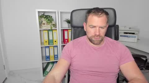 johnnydough82 online show from January 2025 05:02:02 AM