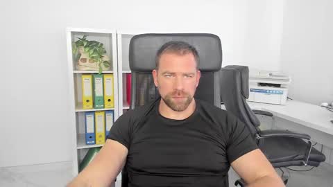 johnnydough82 online show from January 2025 08:33:01 AM