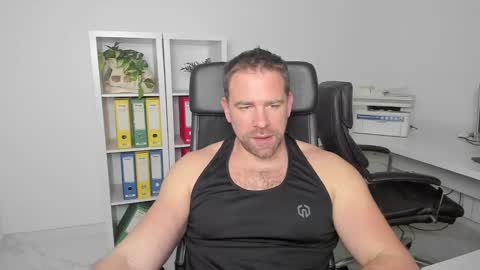 johnnydough82 online show from January 2025 04:48:01 AM