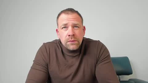 johnnydough82 online show from March 2025 06:10:01 AM