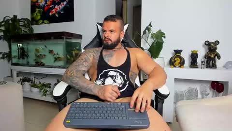 JOHNNY online show from September 2025 12:13:02 AM