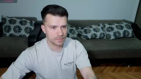 Johnny online show from April 2026 06:36:02 PM