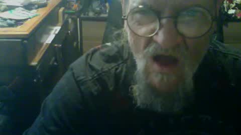 Snapshot of johnnyshung1 chatting on November 2025 04:31:02 PM johnnyshung1 online show from November 2025 04:31:02 PM