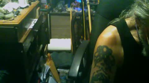 Snapshot of johnnyshung1 chatting on November 2025 10:14:01 AM johnnyshung1 online show from November 2025 10:14:01 AM