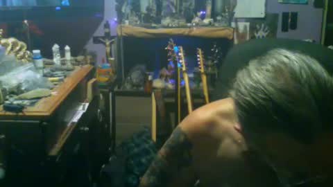 Snapshot of johnnyshung1 chatting on November 2025 06:55:02 PM johnnyshung1 online show from November 2025 06:55:02 PM