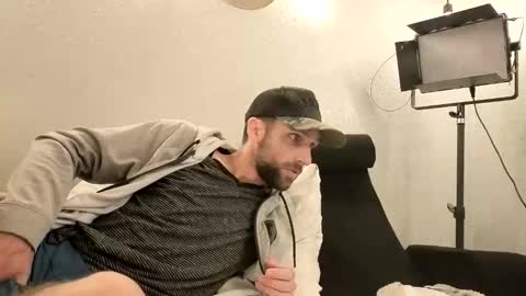 Give John Ryan A Thumbs Up online show from November 2025 02:54:01 AM