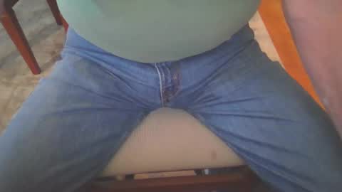 Snapshot of johnxxx549 chatting on October 2025 01:28:02 PM johnxxx549 online show from October 2025 01:28:02 PM