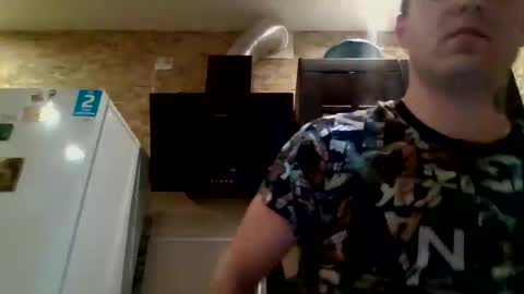 Snapshot of johny_hurdman27 chatting on October 2025 03:03:01 PM johny27 online show from October 2025 03:03:01 PM