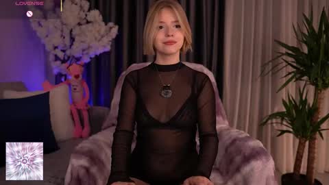 Paula online show from October 2025 02:08:01 AM