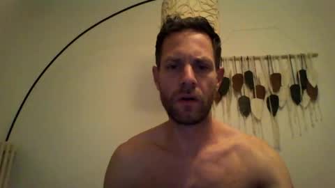 Snapshot of jojo19844 chatting on November 2025 09:46:02 PM jojo19844 online show from November 2025 09:46:02 PM