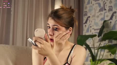 Aurora online show from April 2026 01:14:02 AM