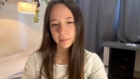 Snapshot of jolandamccammon chatting on May 2026 05:37:02 AM I am Joline ntmuLets hit 10 Thumbs Up together online show from May 2026 05:37:02 AM