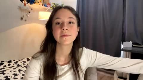 Snapshot of jolandamccammon chatting on June 2026 01:46:02 PM I am Joline ntmuLets hit 10 Thumbs Up together online show from June 2026 01:46:02 PM