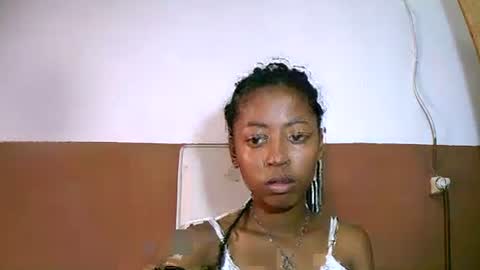 joliekah27 online show from February 2025 09:26:02 AM