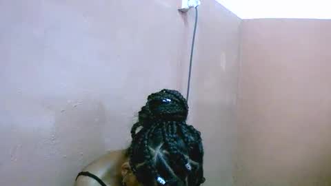 joliekah27 online show from February 2025 11:09:02 AM