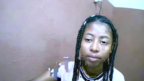 joliekah27 online show from February 2025 05:37:01 AM