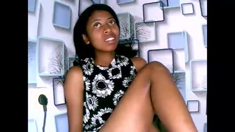 joliekah27 online show from November 2025 09:18:01 PM