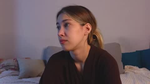 Snapshot of jolyndeb chatting on October 2025 11:09:02 AM Viola online show from October 2025 11:09:02 AM