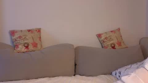 Snapshot of jolyndeb chatting on October 2025 11:21:02 AM Viola online show from October 2025 11:21:02 AM