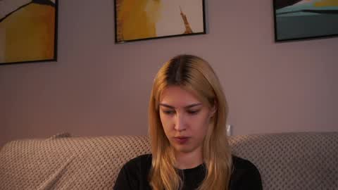 Viola online show from April 2026 01:20:01 PM