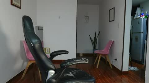 Jon online show from April 2026 01:05:02 AM