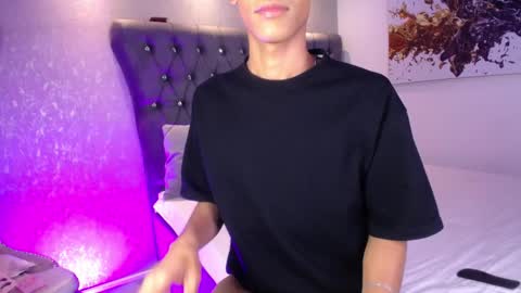 Jonas  online show from March 2026 01:42:01 AM