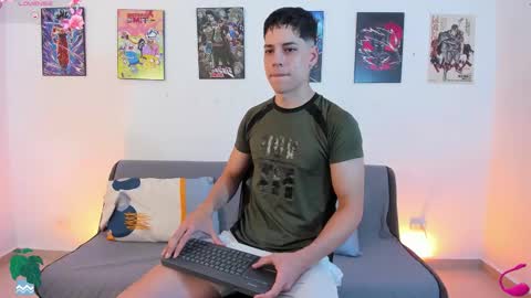 Snapshot of jonathanjoestar_ chatting on November 2025 09:14:01 PM Instagram jonathanfit14 online show from November 2025 09:14:01 PM