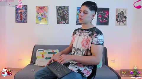 Snapshot of jonathanjoestar_ chatting on December 2025 10:05:01 PM Instagram jonathanfit14 online show from December 2025 10:05:01 PM