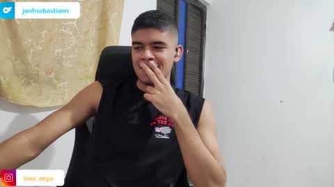 Snapshot of jonhsebastiann chatting on November 2025 06:57:02 AM John online show from November 2025 06:57:02 AM