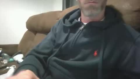 jonlow1 online show from April 2026 08:20:01 PM