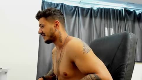 Snapshot of jonnyporn1 chatting on January 2025 10:35:02 AM jonnyporn1 online show from January 2025 10:35:02 AM