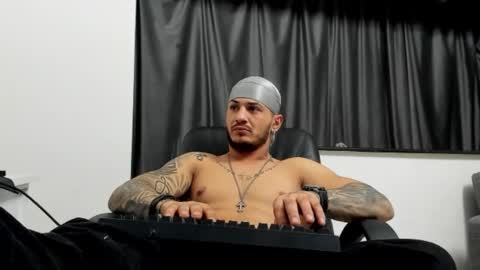 Snapshot of jonnyporn1 chatting on January 2025 10:16:02 PM jonnyporn1 online show from January 2025 10:16:02 PM