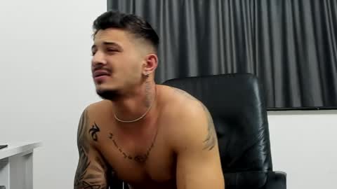 Snapshot of jonnyporn1 chatting on January 2025 09:08:01 PM jonnyporn1 online show from January 2025 09:08:01 PM