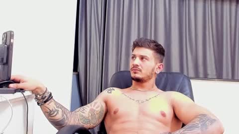 Snapshot of jonnyporn1 chatting on January 2025 10:46:02 PM jonnyporn1 online show from January 2025 10:46:02 PM