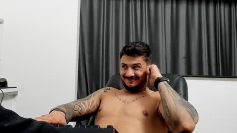 Snapshot of jonnyporn1 chatting on February 2025 11:27:01 PM jonnyporn1 online show from February 2025 11:27:01 PM