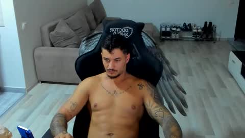 Snapshot of jonnyporn1 chatting on October 2025 05:39:02 AM jonnyporn1 online show from October 2025 05:39:02 AM