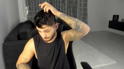 jonnyporn1 online show from February 2026 05:38:02 PM